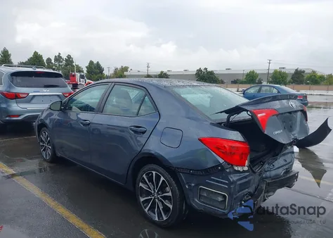2018 Toyota Corolla Se z USA, uszkodzony, nr VIN 2T1BURHE2JC120097